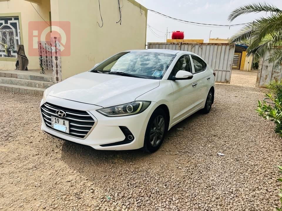 هيونداي النترا